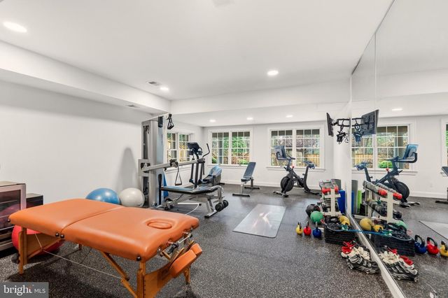 4956 QUEBEC ST NW, Washington, DC 20016