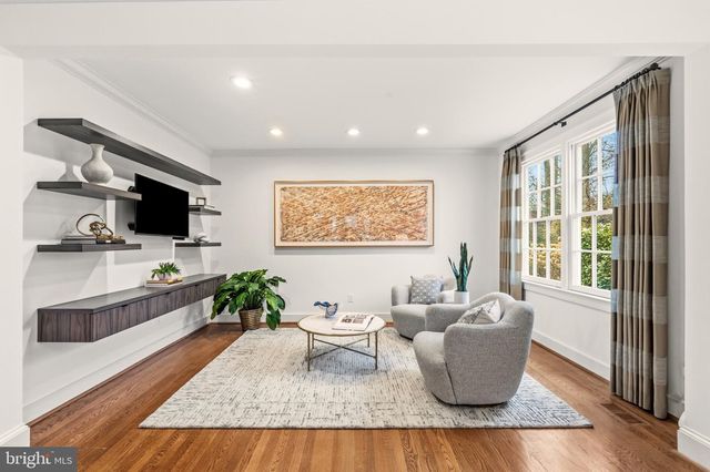 4956 QUEBEC ST NW, Washington, DC 20016