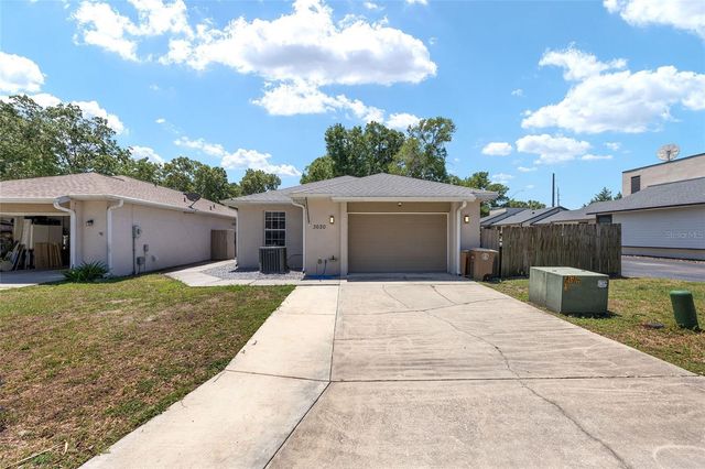 3620 NE 20TH PLACE, Ocala, FL 34470