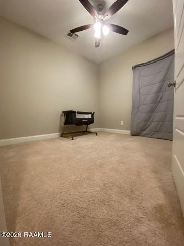 219 Twin Meadow Lane, Lafayette, LA 70508