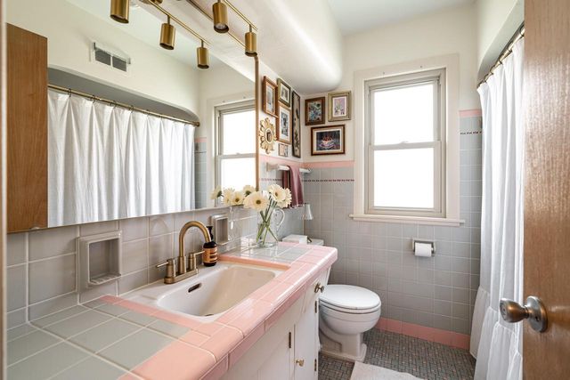3315 N 91st STREET, Milwaukee, WI 53222