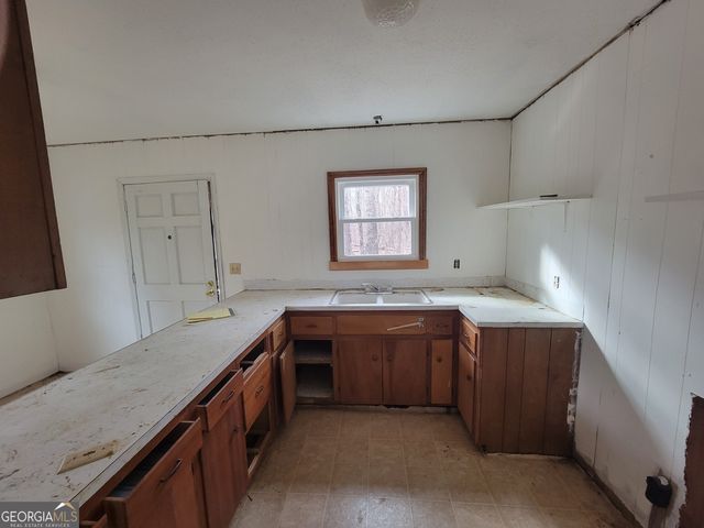 268 Atlanta Avenue, Menlo, GA 30731