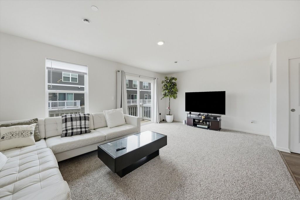 6329 Ulster Drive, Tinley Park, IL 60477 — photo 4