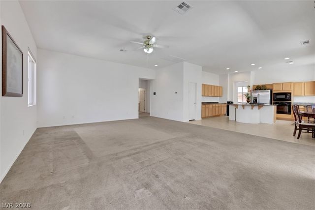 6635 AZURE CLOUDS WAY, Las Vegas, NV 89142
