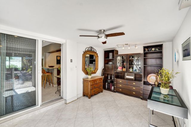 1036 NE 9th Avenue, Fort Lauderdale, FL 33304
