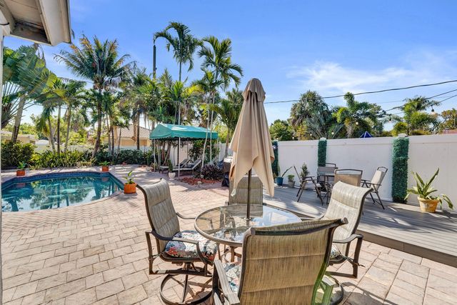 1036 NE 9th Avenue, Fort Lauderdale, FL 33304