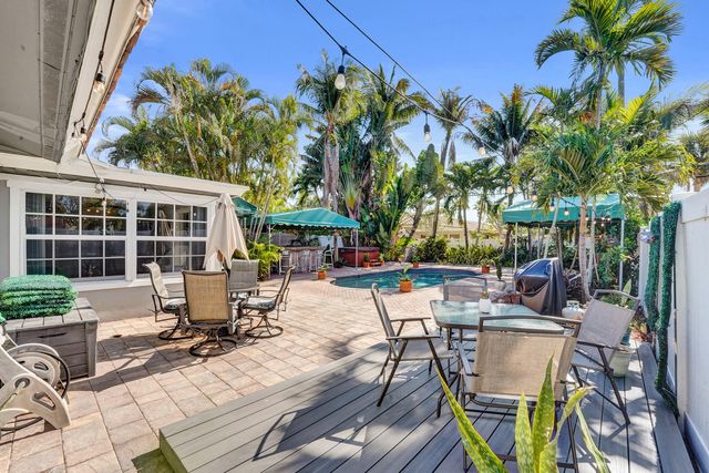 1036 NE 9th Avenue, Fort Lauderdale, FL 33304