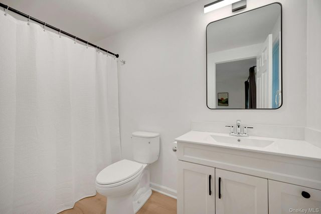 17 Wood Court A, Tarrytown, NY 10591