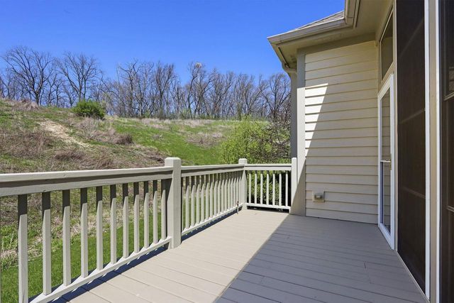 120 Lake Vista COURT, Fontana, WI 53125
