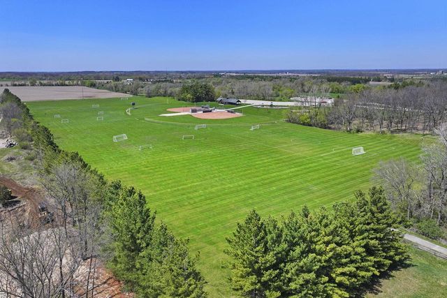120 Lake Vista COURT, Fontana, WI 53125