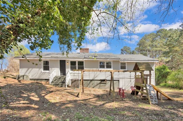 88 Hannah Creek Road, Four Oaks, NC 27524