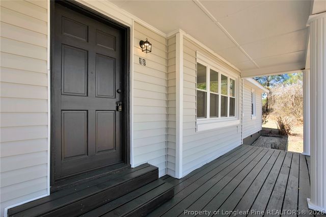 88 Hannah Creek Road, Four Oaks, NC 27524