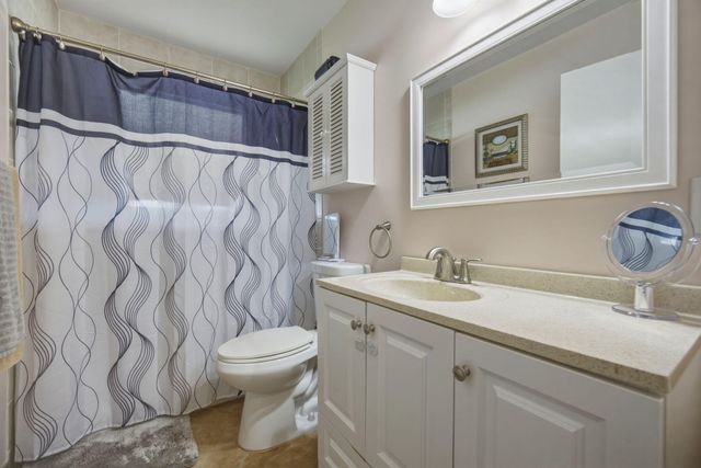 8654 Indian River Run S, Boynton Beach, FL 33472