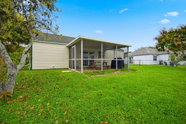 8654 Indian River Run S, Boynton Beach, FL 33472