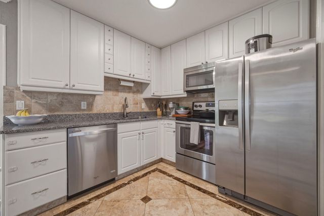 8654 Indian River Run S, Boynton Beach, FL 33472