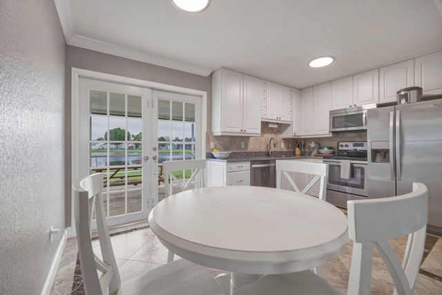 8654 Indian River Run S, Boynton Beach, FL 33472