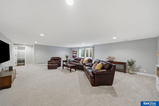 3401 Desperado Drive, Lincoln, NE 68507