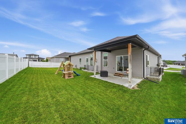 3401 Desperado Drive, Lincoln, NE 68507