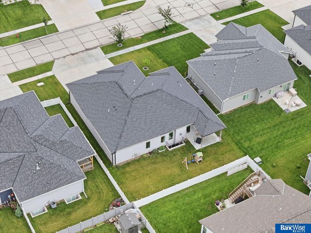 3401 Desperado Drive, Lincoln, NE 68507