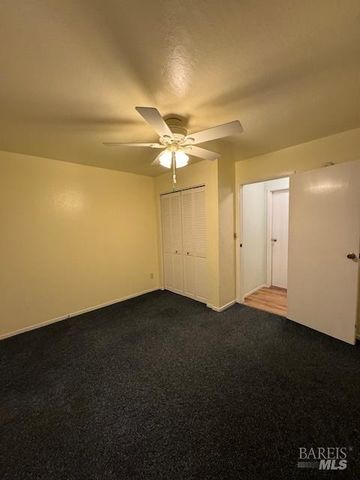 424-B Mason St, Healdsburg, CA 95448