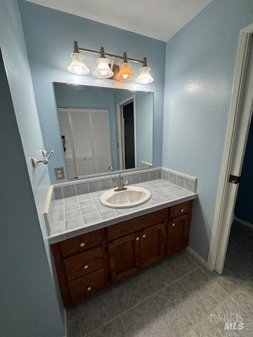 424-B Mason St, Healdsburg, CA 95448