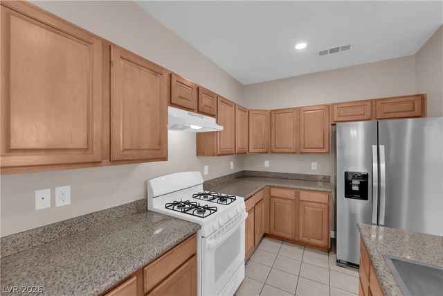 9018 Toast Avenue, Las Vegas, NV 89148