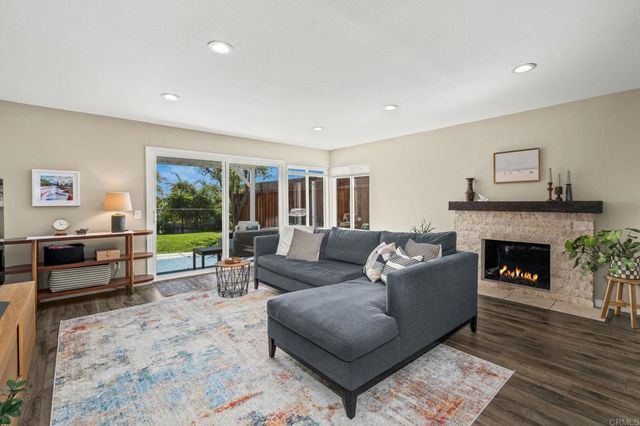 9877 Via Caceres, San Diego, CA 92129