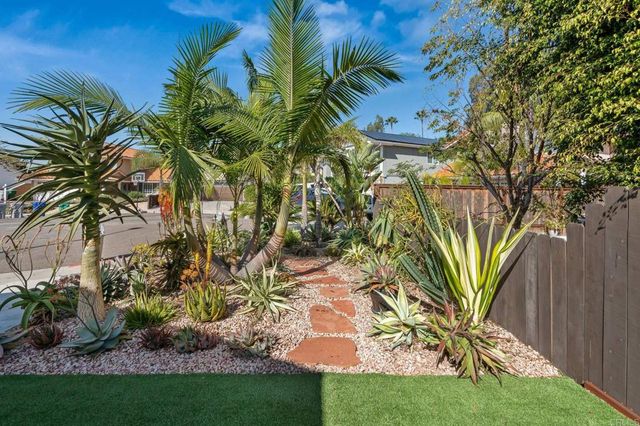 9877 Via Caceres, San Diego, CA 92129