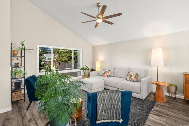 9877 Via Caceres, San Diego, CA 92129