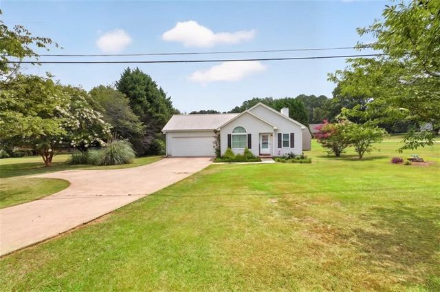 470 Hammond Road, Statham, GA 30666