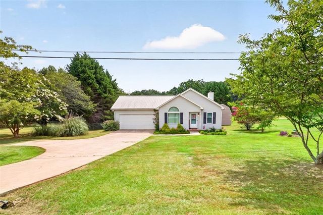 470 Hammond Road, Statham, GA 30666