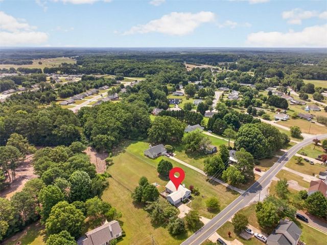 470 Hammond Road, Statham, GA 30666