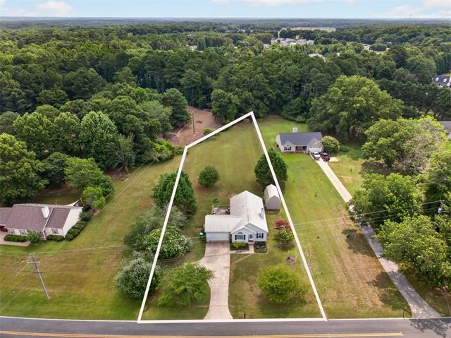 470 Hammond Road, Statham, GA 30666