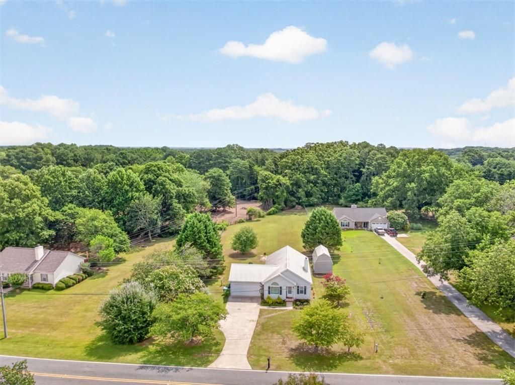 470 Hammond Road, Statham, GA 30666