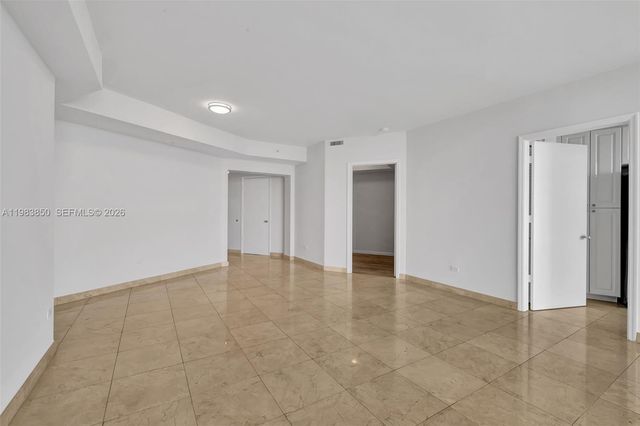 848 Brickell Key Dr 2602, Miami, FL 33131