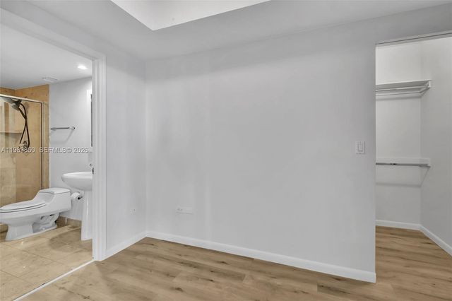 848 Brickell Key Dr 2602, Miami, FL 33131