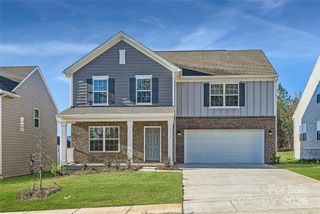 1906 Old Ormand Lane, Bessemer City, NC 28016