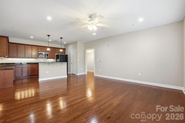 1829 Kenilworth Avenue 204, Charlotte, NC 28203
