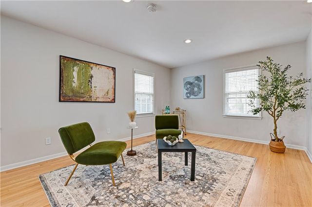 6001 W 101st Terrace, Overland Park, KS 66207