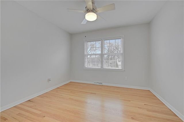 6001 W 101st Terrace, Overland Park, KS 66207