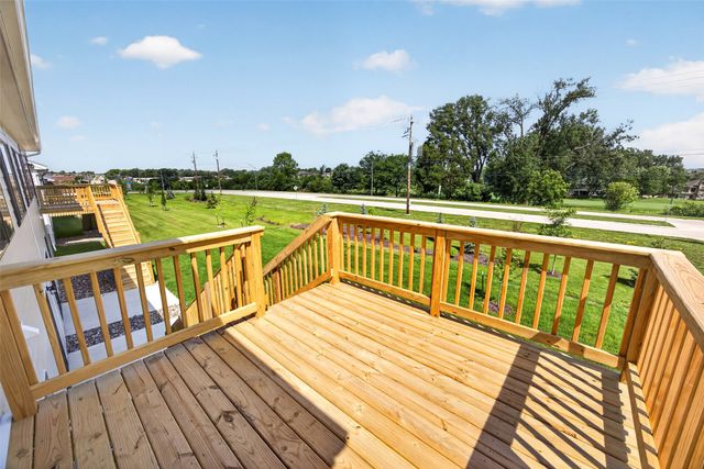 1621 Garland Avenue, Norwalk, IA 50211
