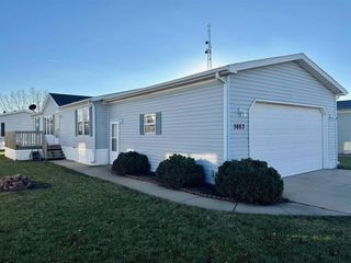5683 ROCKPORT Road, Loves Park, IL 61111