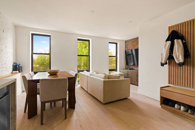 230 VAN BRUNT Street, New York City, NY 11231