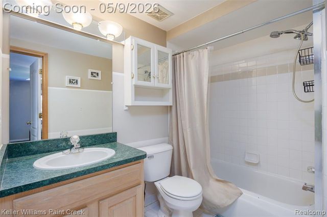 53435 Pimpernil Lane, Chesterfield, MI 48051