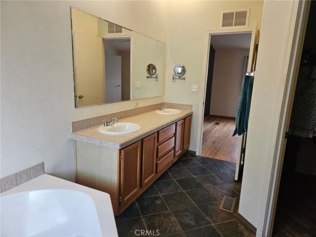 32743 Lydia Jane, Homeland, CA 92548