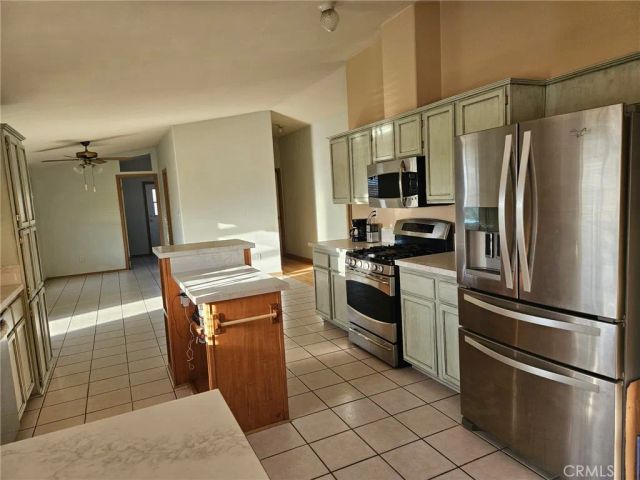 32743 Lydia Jane, Homeland, CA 92548