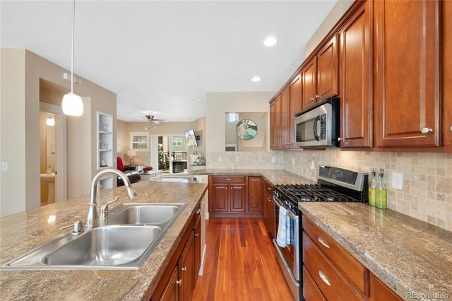 5471 W 97th Place B, Broomfield, CO 80020