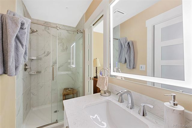 5471 W 97th Place B, Broomfield, CO 80020