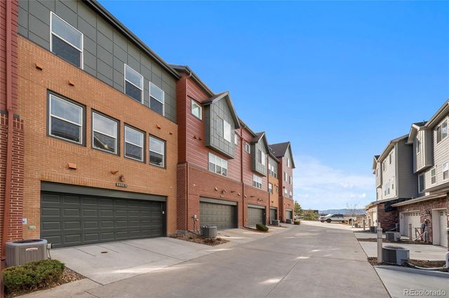 5471 W 97th Place B, Broomfield, CO 80020