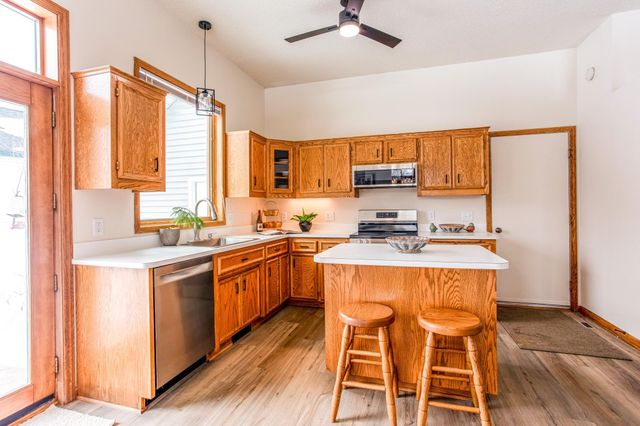 5630 Teakwood Lane N, Plymouth, MN 55442